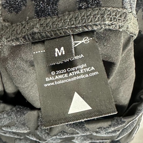 Balance Athletica  Lux Rider Short Black Leopard SZ M - Picture 4 of 7